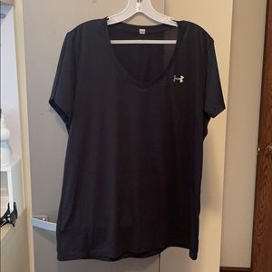 Heat gear v-neck tee